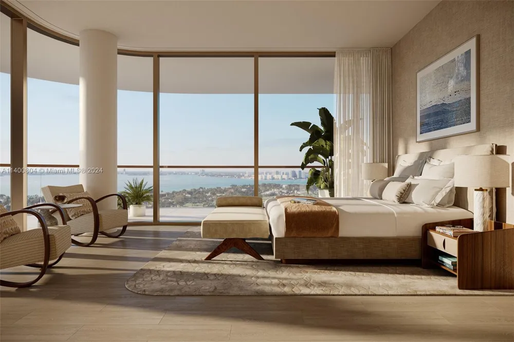 5333 Collins Ave #906 Miami Beach, FL 33140