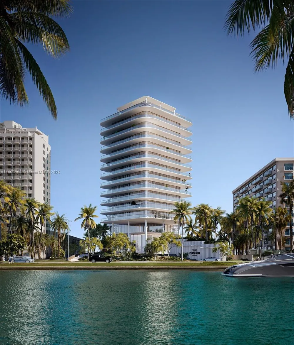 5333 Collins Ave #906 Miami Beach, FL 33140