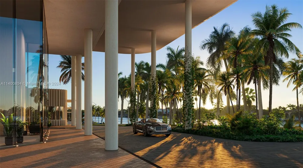 5333 Collins Ave #906 Miami Beach, FL 33140