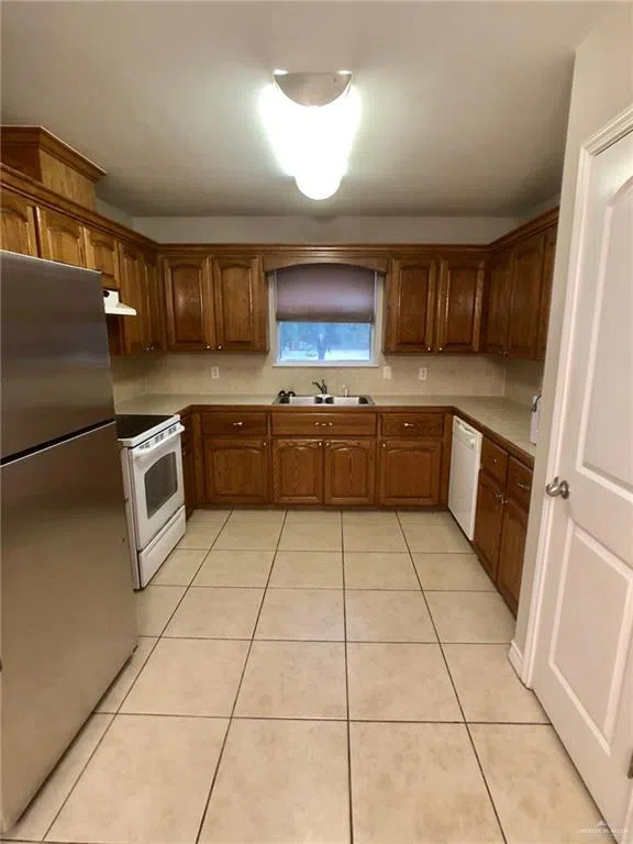 3835 Frontier Drive Edinburg, TX 78539