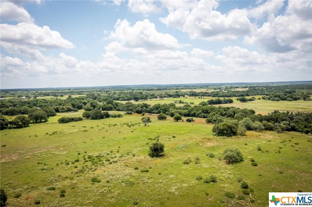 181 Pine Meadow Road Seguin, TX 78155