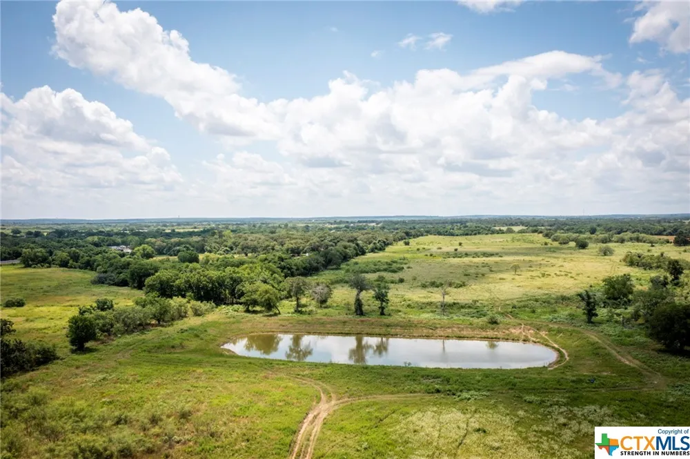 181 Pine Meadow Road Seguin, TX 78155