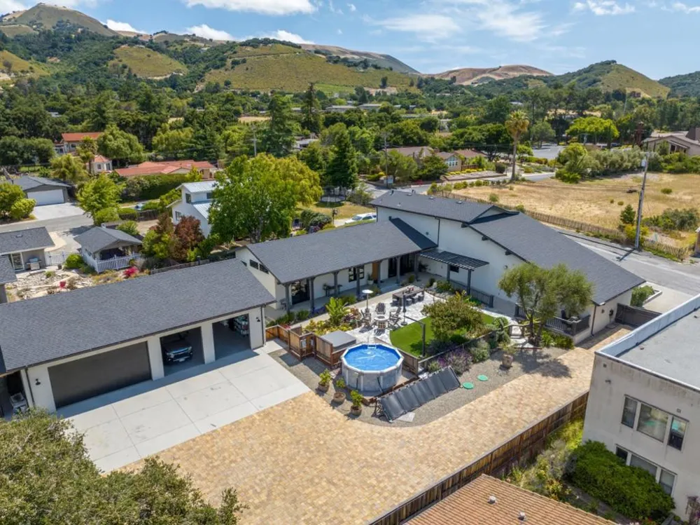 8 El Caminito Road #101-201 Carmel Valley, CA 93924