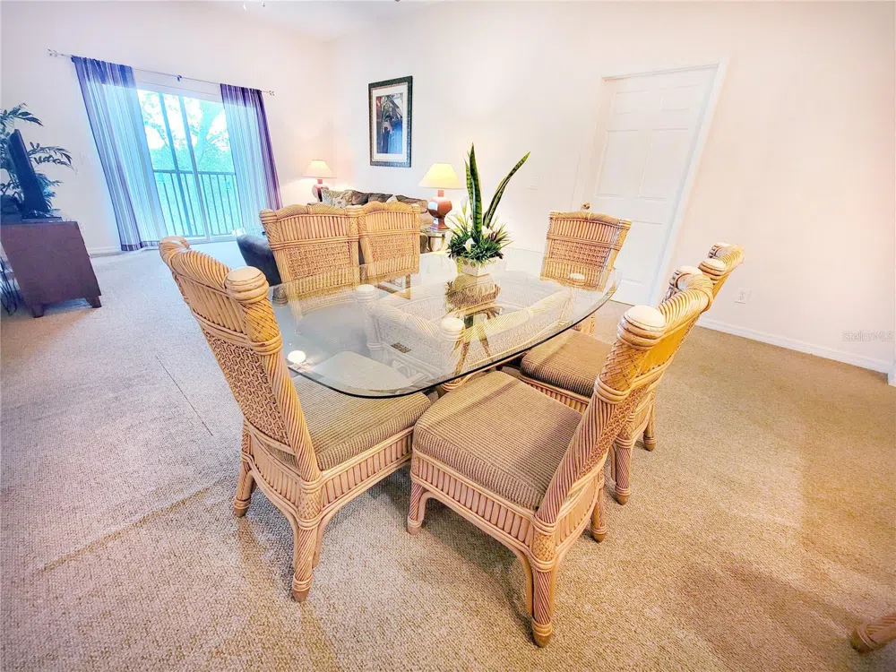 716 LUCAYA LOOP #B1/U716 Davenport, FL 33897