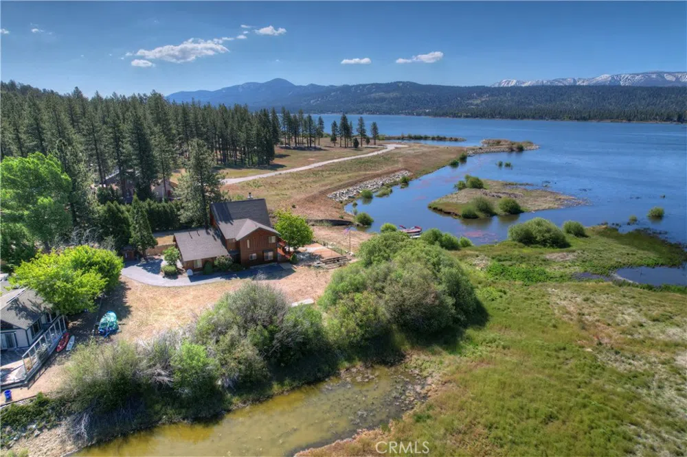 39483 North Shore Drive Fawnskin, CA 92333