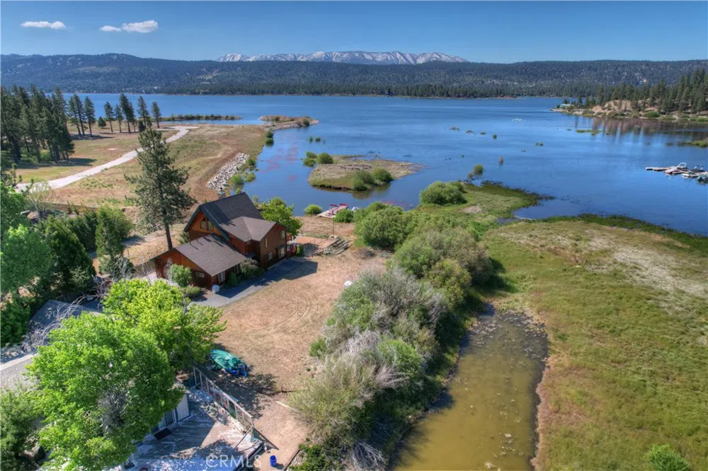 39483 North Shore Drive Fawnskin, CA 92333