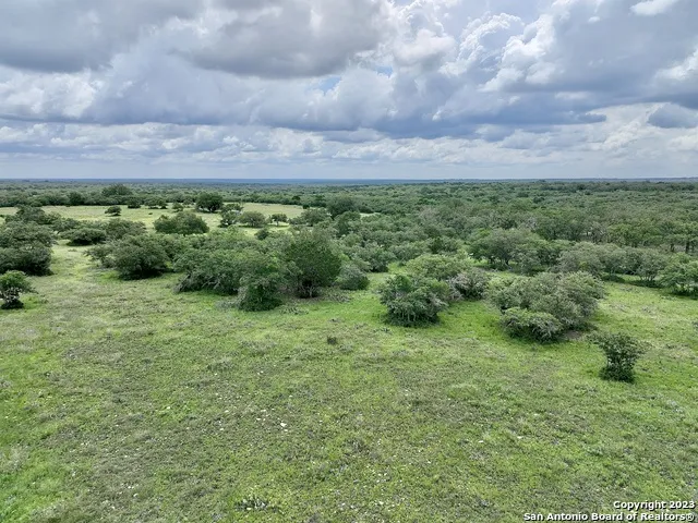 465 Watkins Road Mountain Home, TX 78058