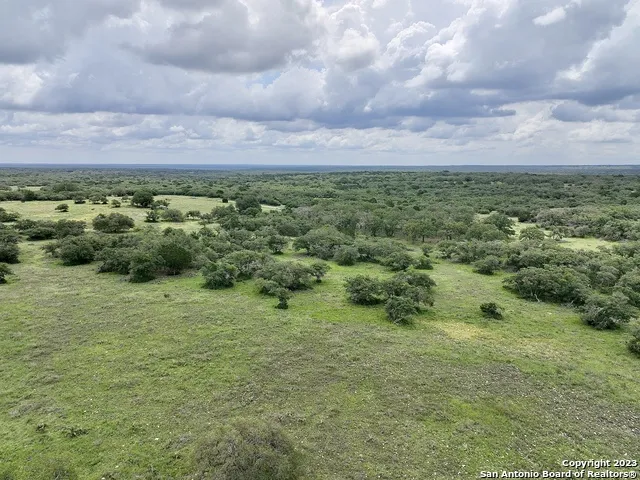465 Watkins Road Mountain Home, TX 78058