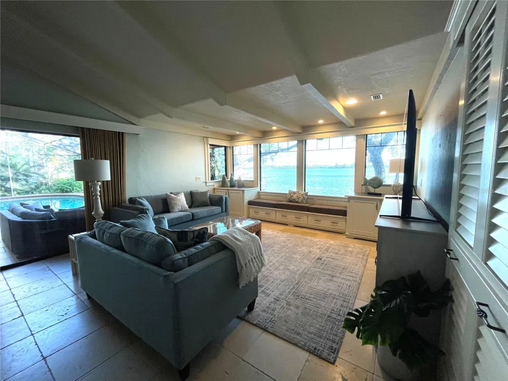 421 WATERSIDE LANE Nokomis, FL 34275