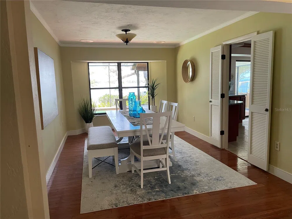 421 WATERSIDE LANE Nokomis, FL 34275