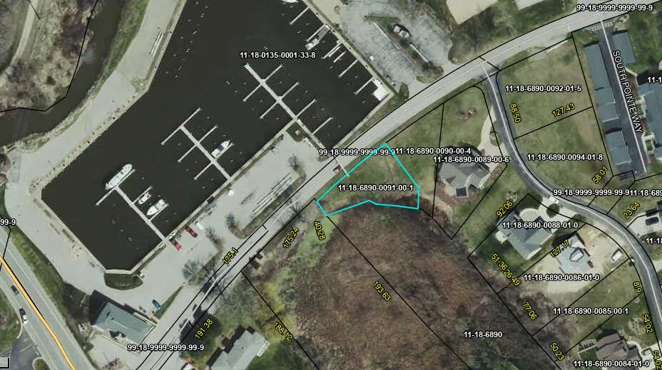 944 Eagle Point Drive St. Joseph, MI 49085