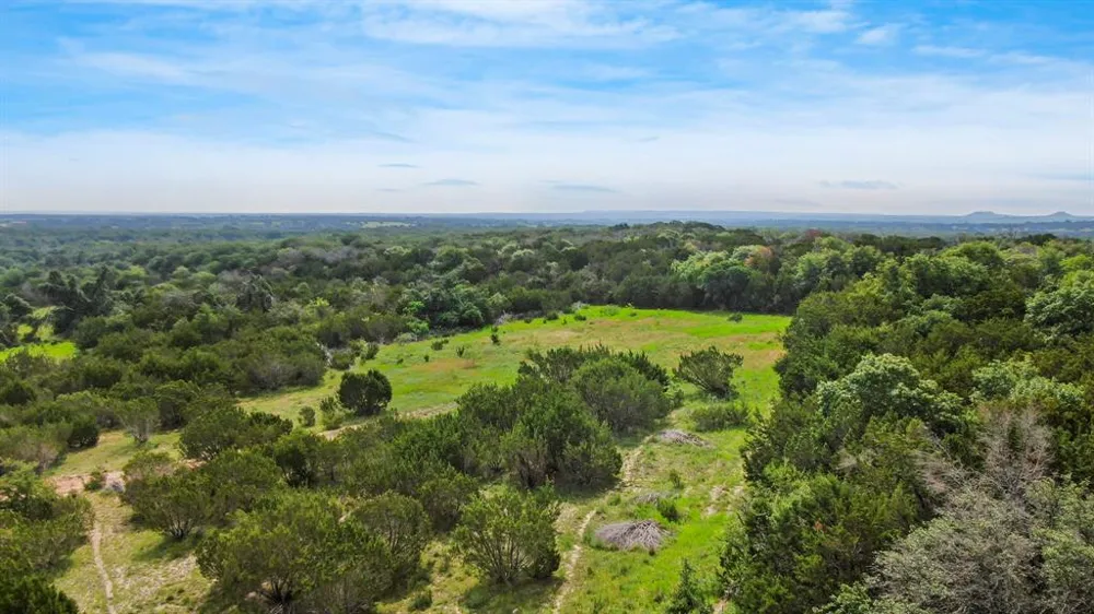 1435 Private Road 1129 Stephenville, TX 76401