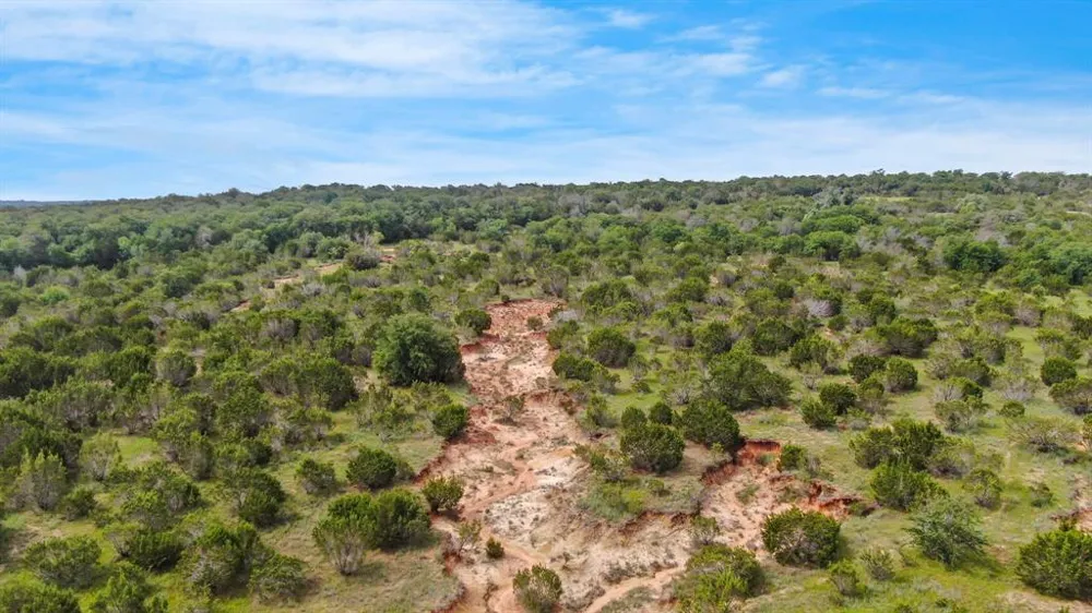1435 Private Road 1129 Stephenville, TX 76401