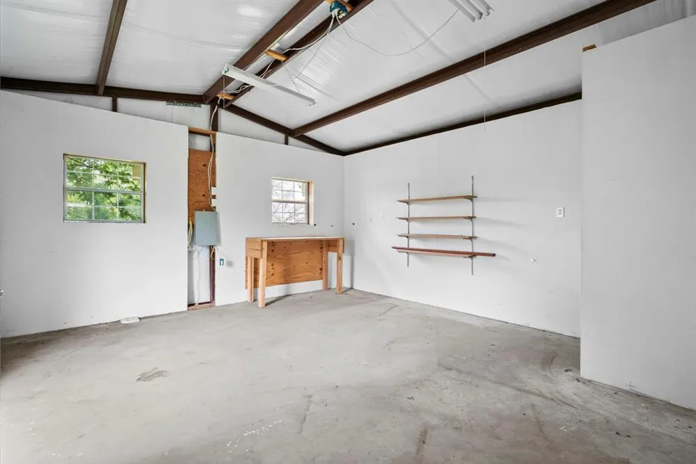 1435 Private Road 1129 Stephenville, TX 76401