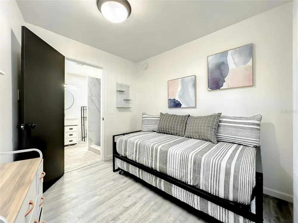 Address Not Shown Orlando, FL 32806