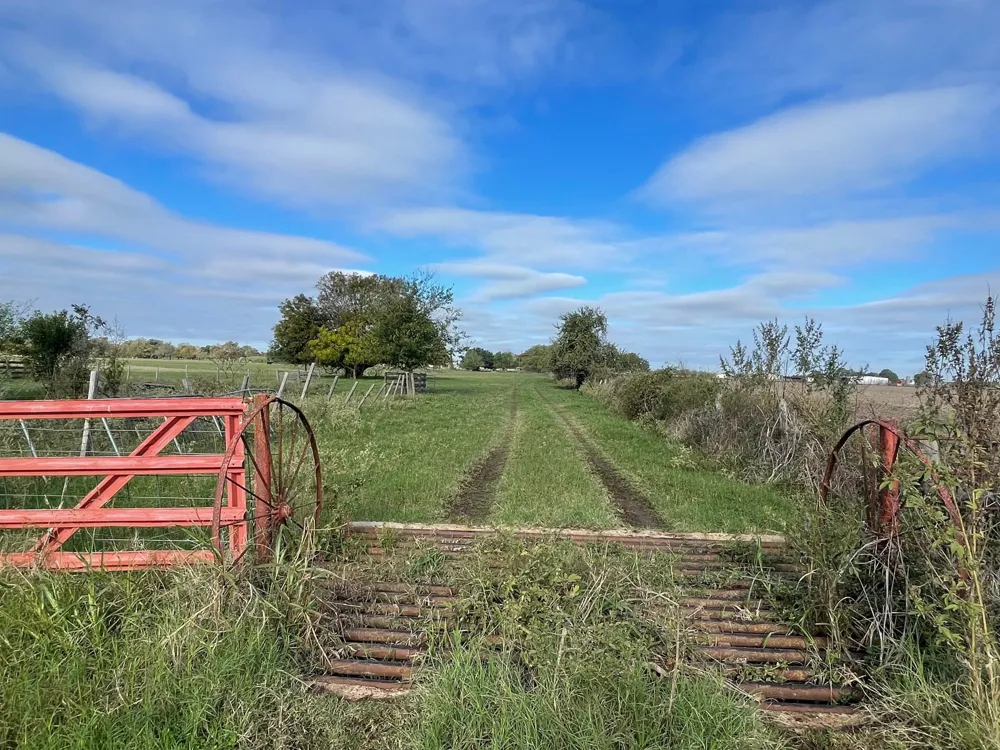 741 Muzny Lane La Grange, TX 78945