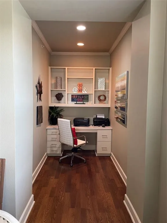 2800 Sandage Avenue #305 Fort Worth, TX 76109