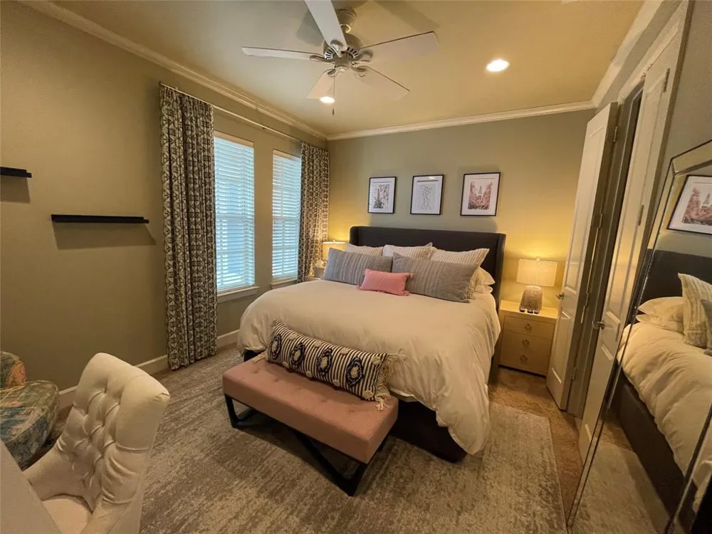 2800 Sandage Avenue #305 Fort Worth, TX 76109