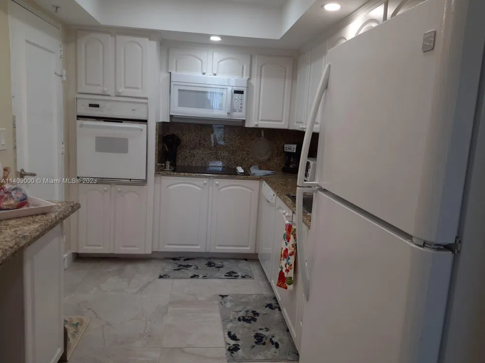 3801 S Ocean Dr #5O Hollywood, FL 33019