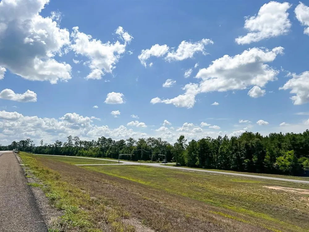 FM 1010 Cleveland, TX 77327