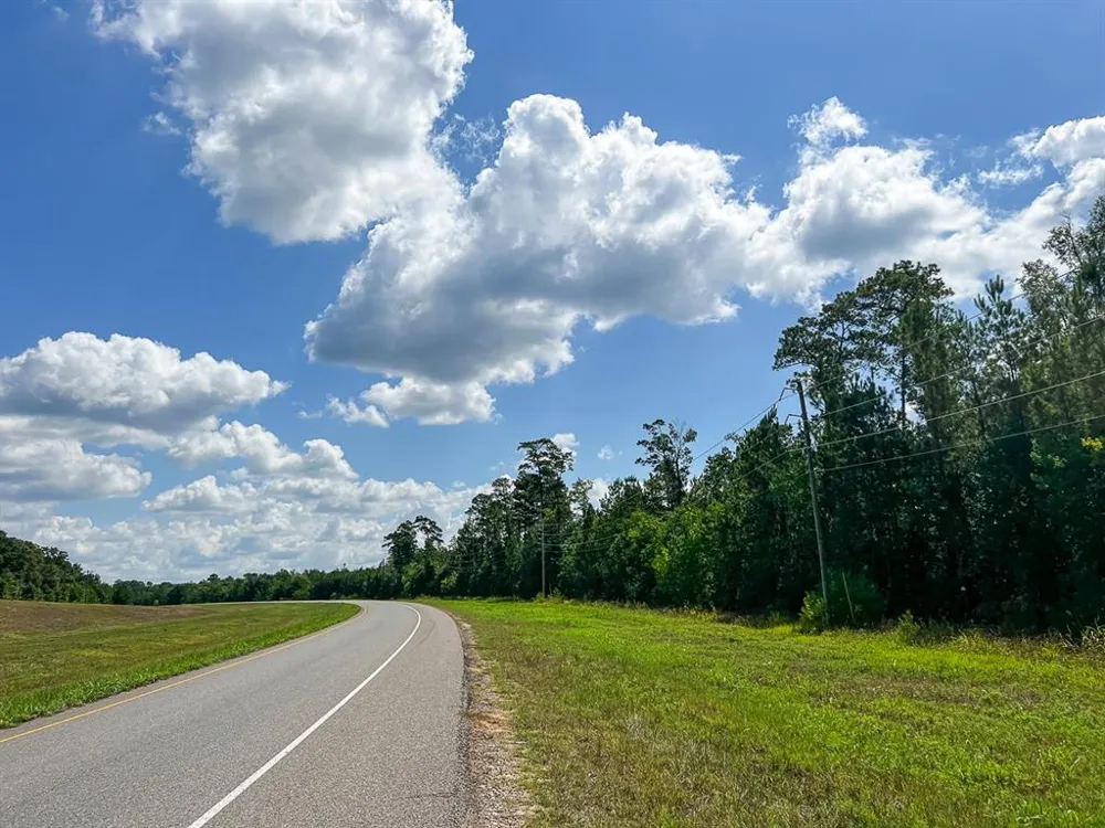 FM 1010 Cleveland, TX 77327