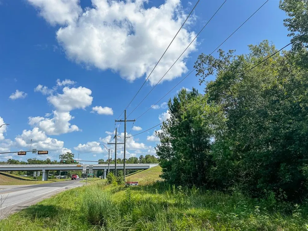 FM 1010 Cleveland, TX 77327