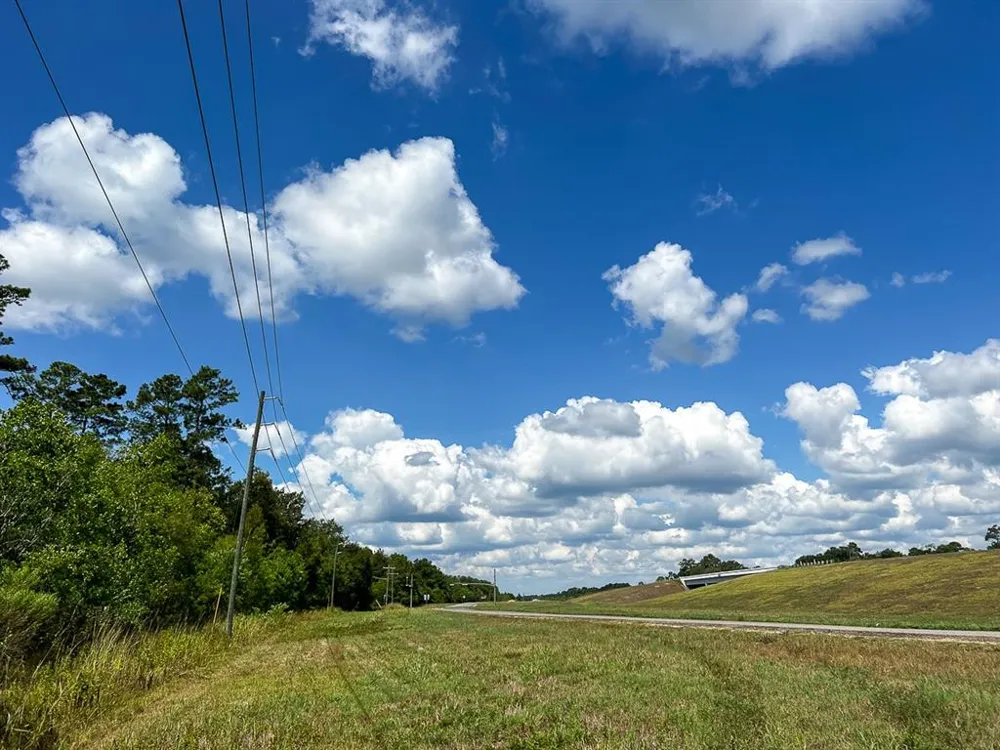 FM 1010 Cleveland, TX 77327