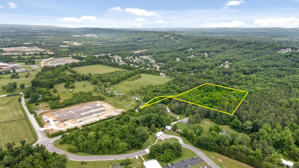 2937 Happy Valley Road Rossville, GA 30741