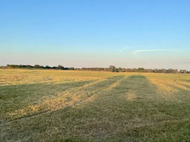 CR 358 Gause, TX 77857