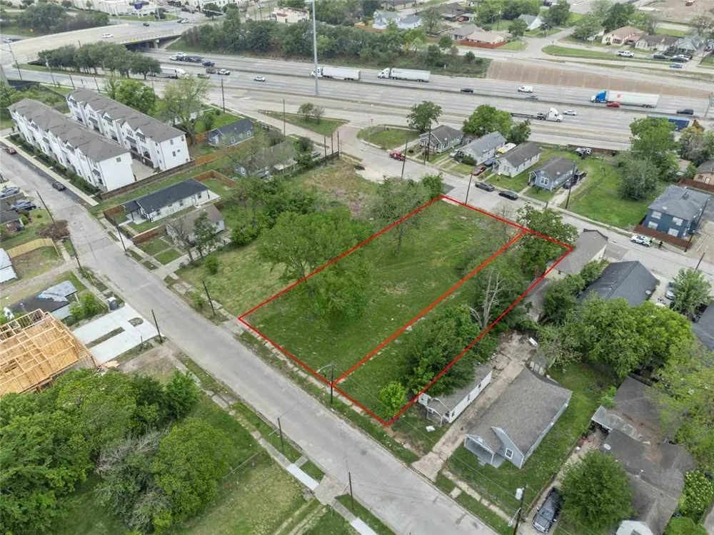4604 Market Street Houston, TX 77020