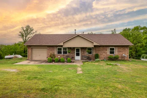 66601 E 232 Road Road