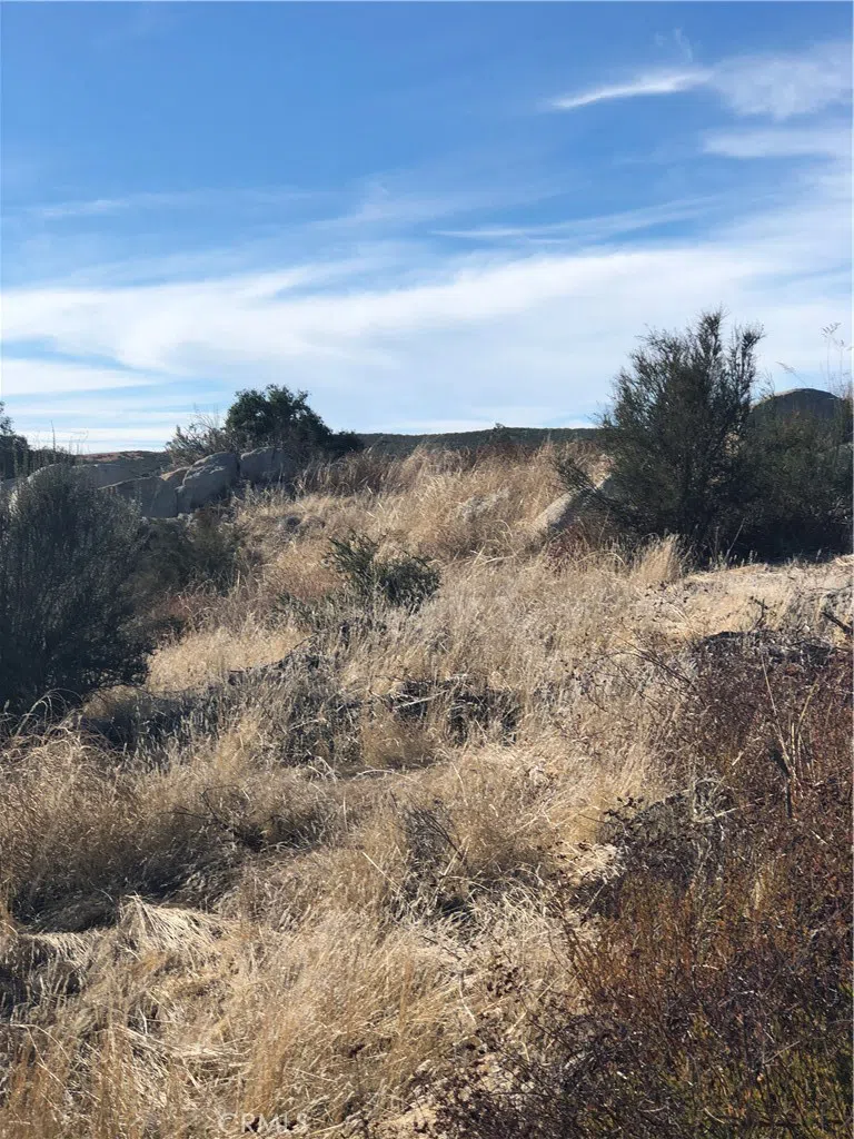 29 Rocky Knoll Road Hemet, CA 92544