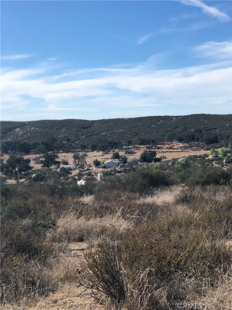 29 Rocky Knoll Road Hemet, CA 92544