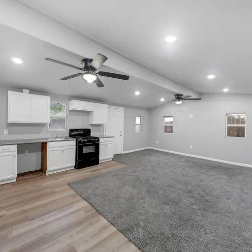 8142 Herschelwood Street Sunnyside, TX 77033