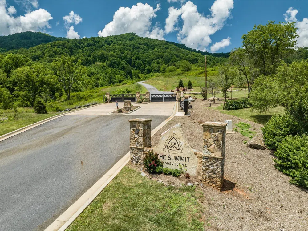 99999 Summit View Drive #6 Candler, NC 28715