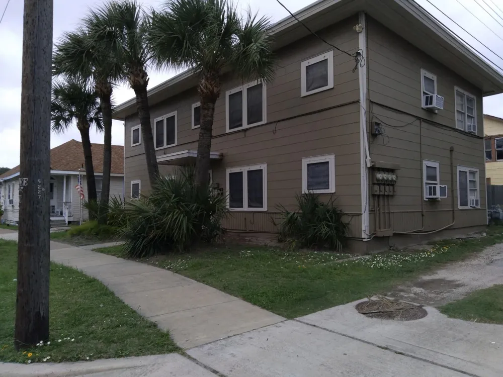 2308 53rd Street Galveston, TX 77551