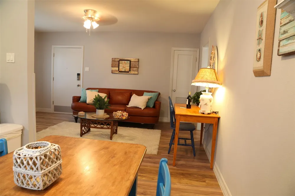 2308 53rd Street Galveston, TX 77551