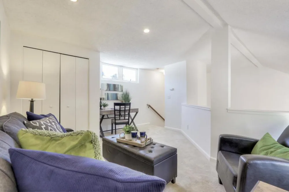 321 Tradewinds Drive San Jose, CA 95123