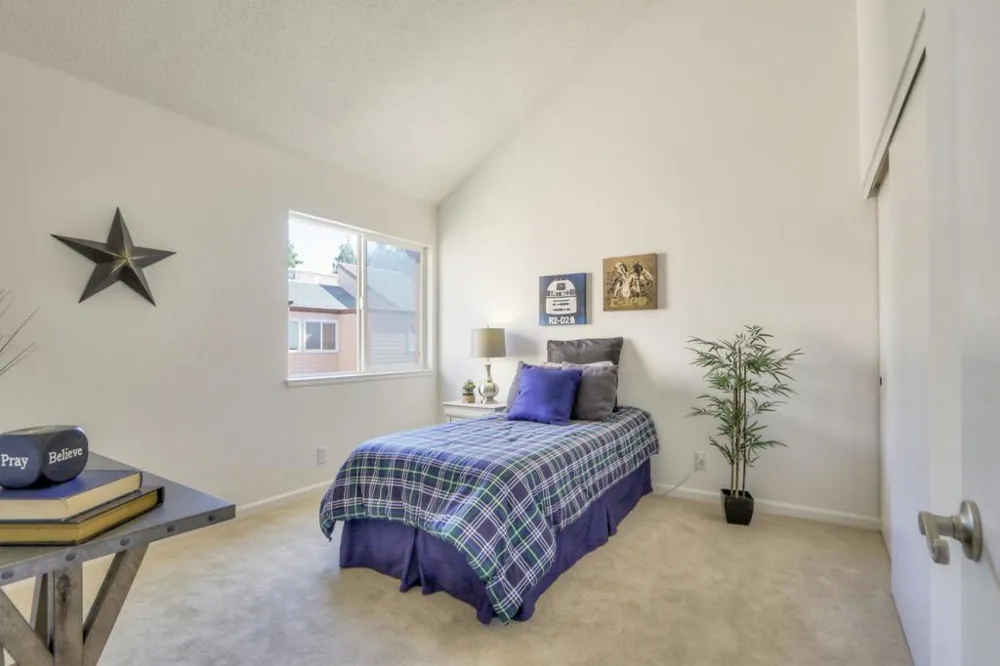 321 Tradewinds Drive San Jose, CA 95123