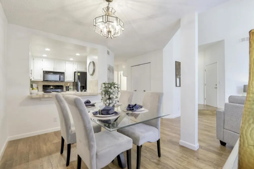 321 Tradewinds Drive San Jose, CA 95123