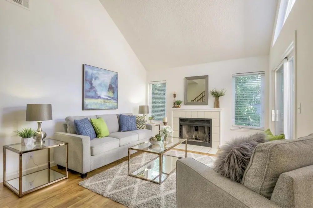321 Tradewinds Drive San Jose, CA 95123