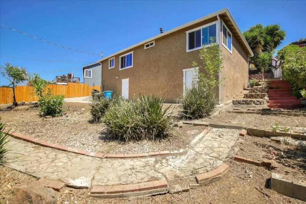110 Navone Street Vallejo, CA 94591