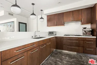125 PACIFIC STREET #1 Santa Monica, CA 90405