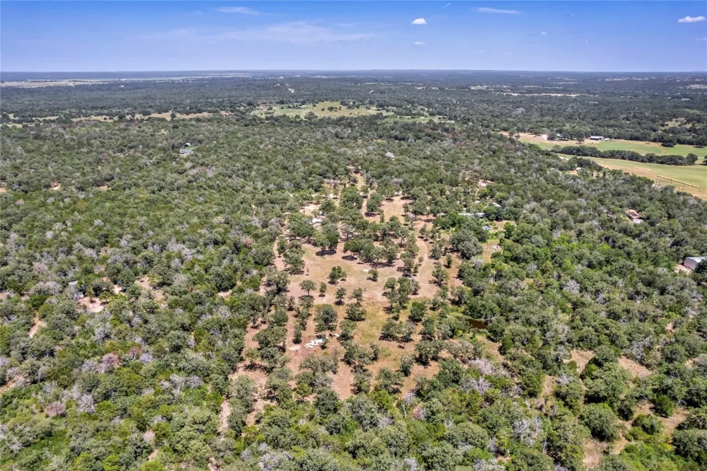 148 Milam Lane Bastrop, TX 78602