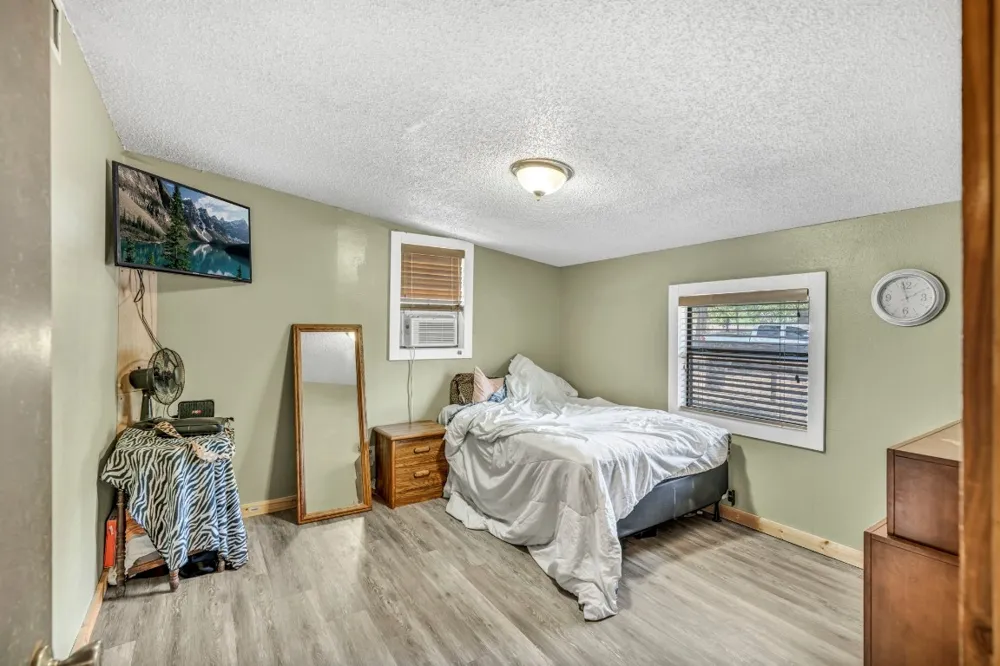 148 Milam Lane Bastrop, TX 78602