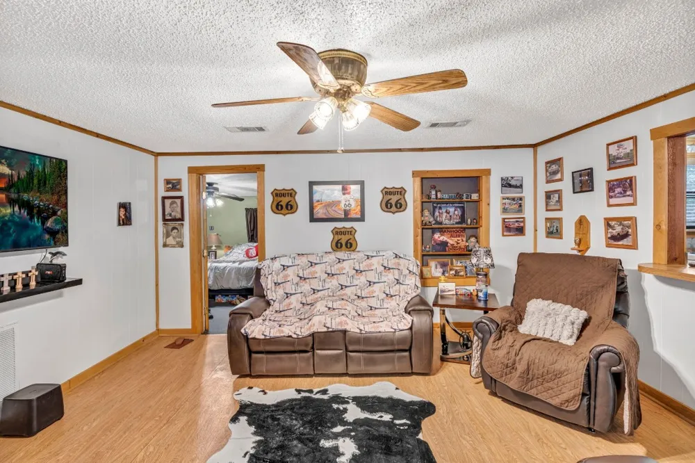 148 Milam Lane Bastrop, TX 78602