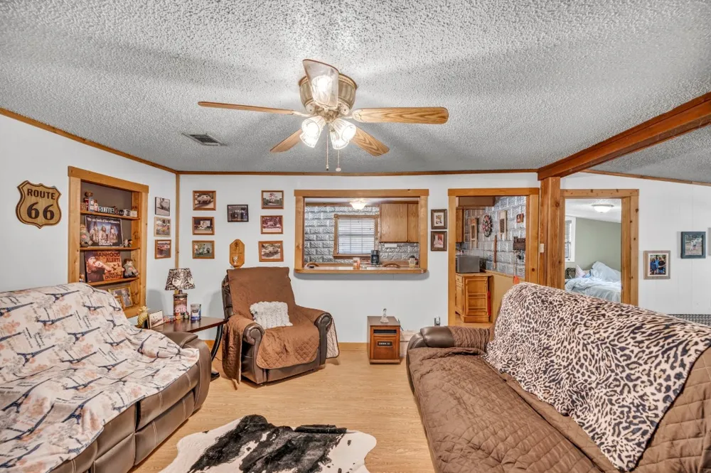 148 Milam Lane Bastrop, TX 78602