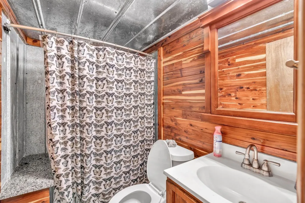 148 Milam Lane Bastrop, TX 78602