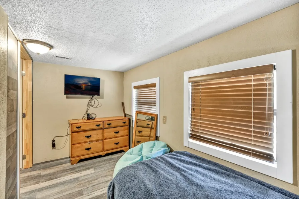 148 Milam Lane Bastrop, TX 78602