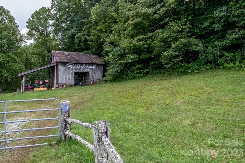 427 Quarry Road #22 Lake Toxaway, NC 28747